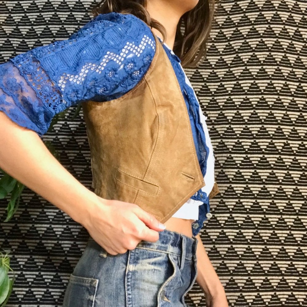vtg suede altered vest - Picture 3 of 13